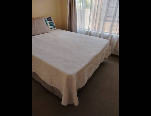 2 BEDROOM APARTMENT FOR SALE IN PIONEER PARK